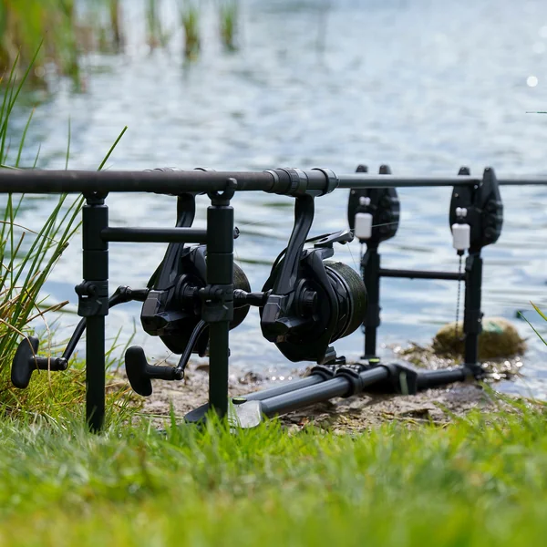Avid Revolve Super Low Soporte para cañas - Imagen 2