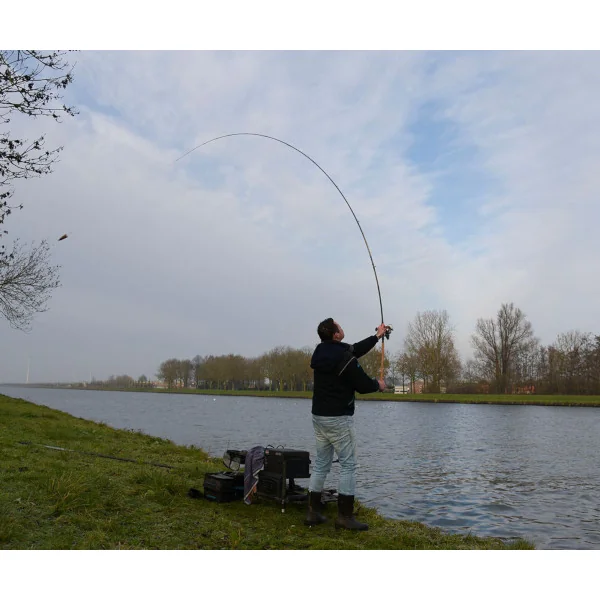Cresta Identity Pro Tolerance Feeder 360