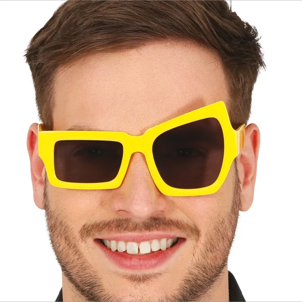 Gafas amarillas asimétricas
