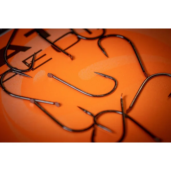 Guru Match Special Barbed Hook size 20 - Imagen 3