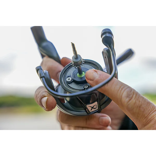 Matrix HX 3000 Pro Carrete para Pez Blanco