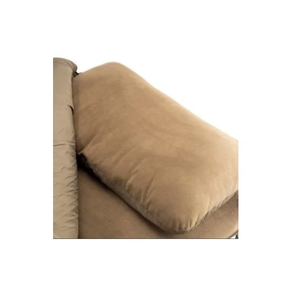 Nash almohada indulgence emperor
