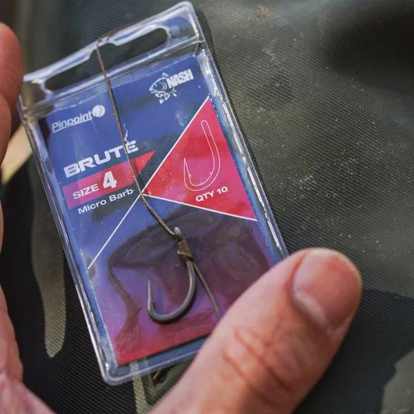 Nash Pinpoint Brute #4 (10 pcs)