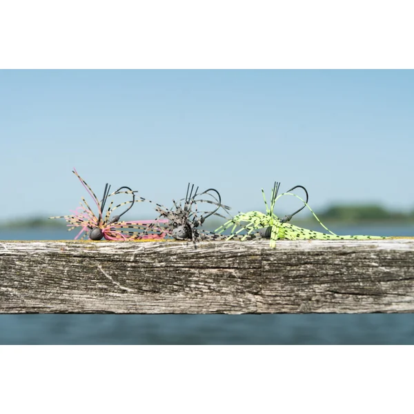 Ultimate Tungsten Micro Skirted Jig Dark Bug 5g - Imagen 2